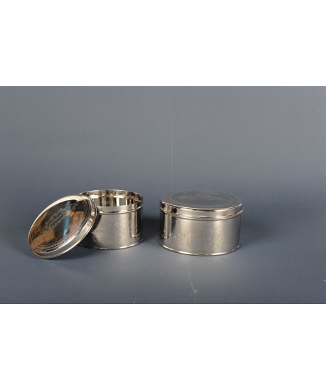 Boîte à chocolat ronde argentée 15x15x9cm