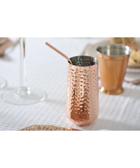 Verre à cocktail avec paille en cuivre