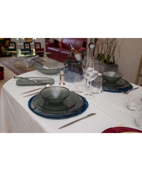 Matte silver cutlery set with rounded edges - 24 pieces