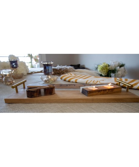 Salière et poivrière en bois et résine beige avec cuillères