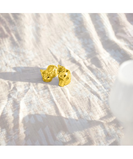 Salt and pepper shakers golden cat