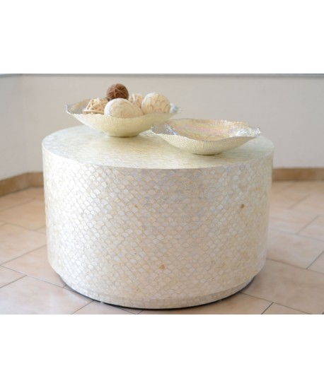 Pearl white coffee table 76x76x44cm