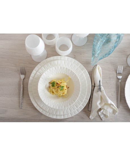 Assiette creuse blanche Lilia 20.3x20.3x4.3cm