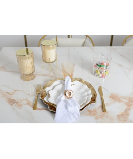 Bougie dorée parfum vanille avec support en métal doré