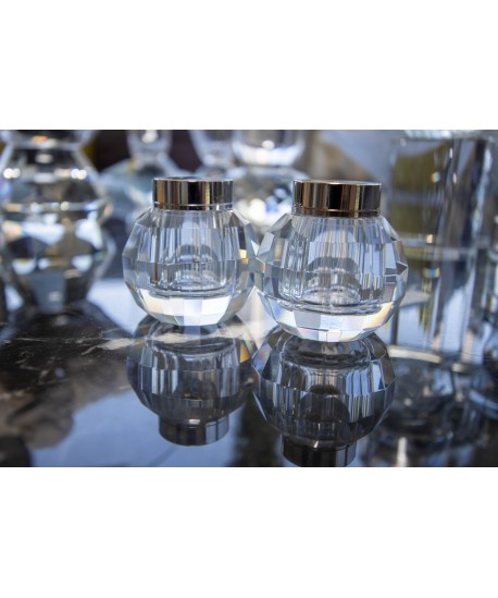 Round crystal salt and pepper shakers