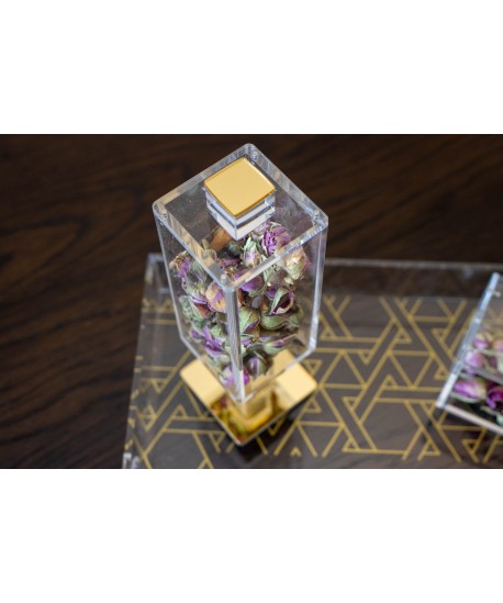 Matchbox / Bessamim on gold stand 5.5x5.5x18cm