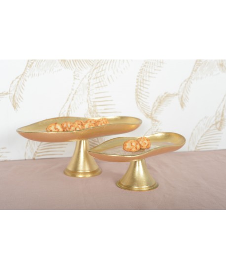 Large gold-edged cake stand 35.2x19.7x13.2cm