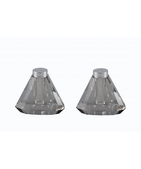 Salt and pepper shaker