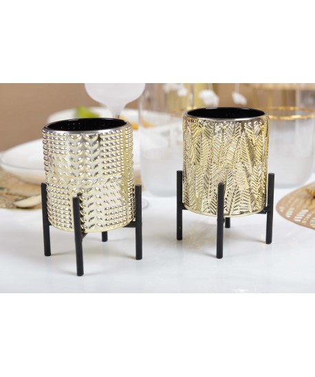 Bougeoir doré feuille pied noir