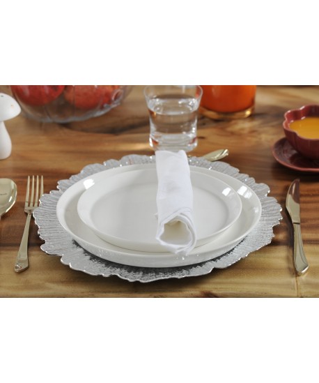 Silver flower placemat