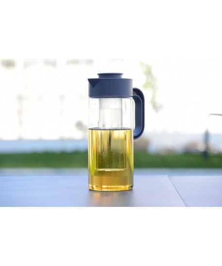 Refreshing carafe 1.4l