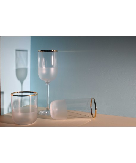 Gold-edged wine glasses Nish – set of 6